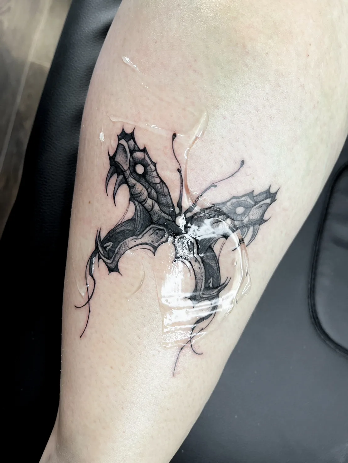 Tattoo by Yawan, Bangkok tattoo studio