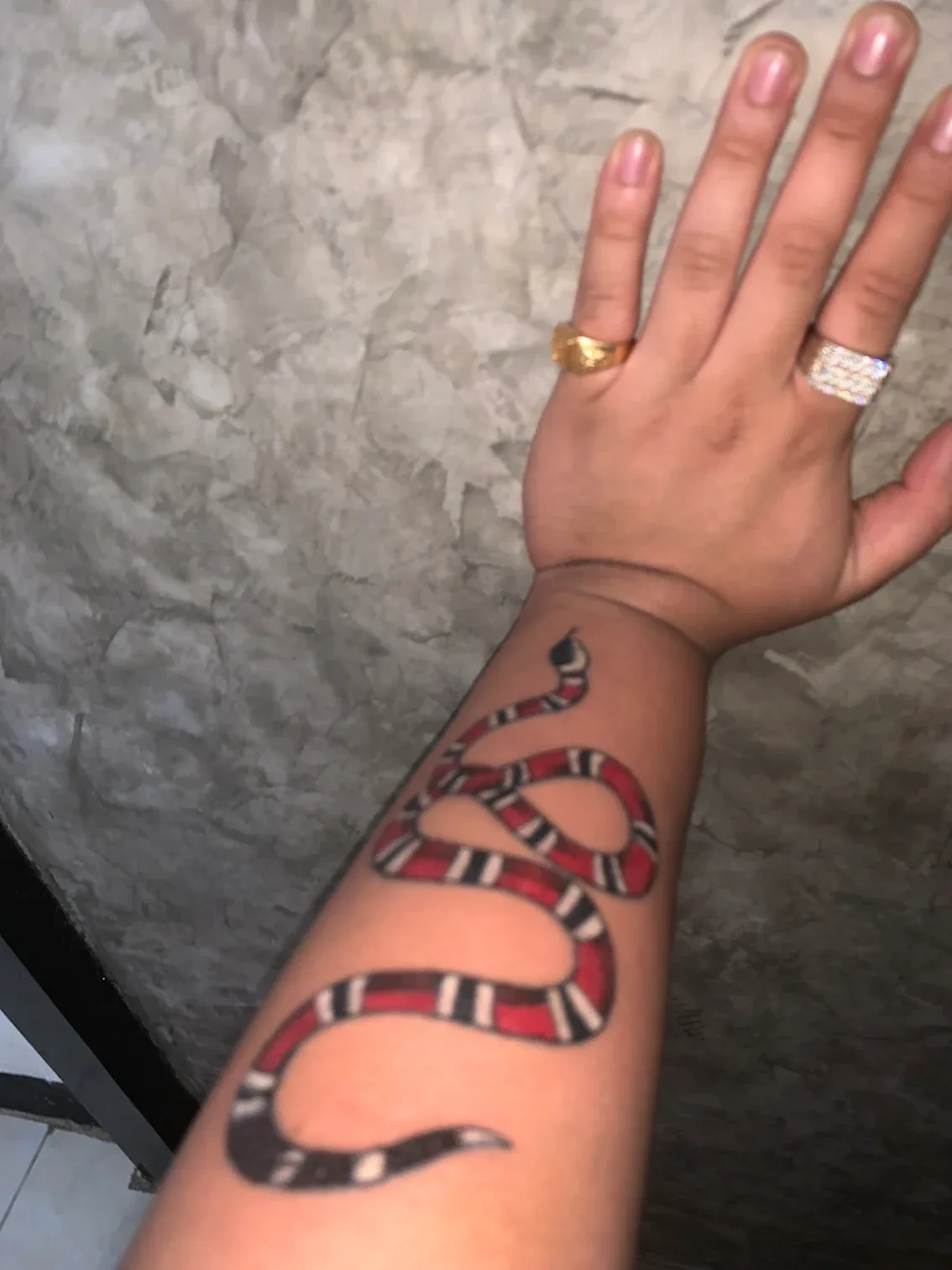AJ Urbano Google review, Yawan Tattoo Bangkok