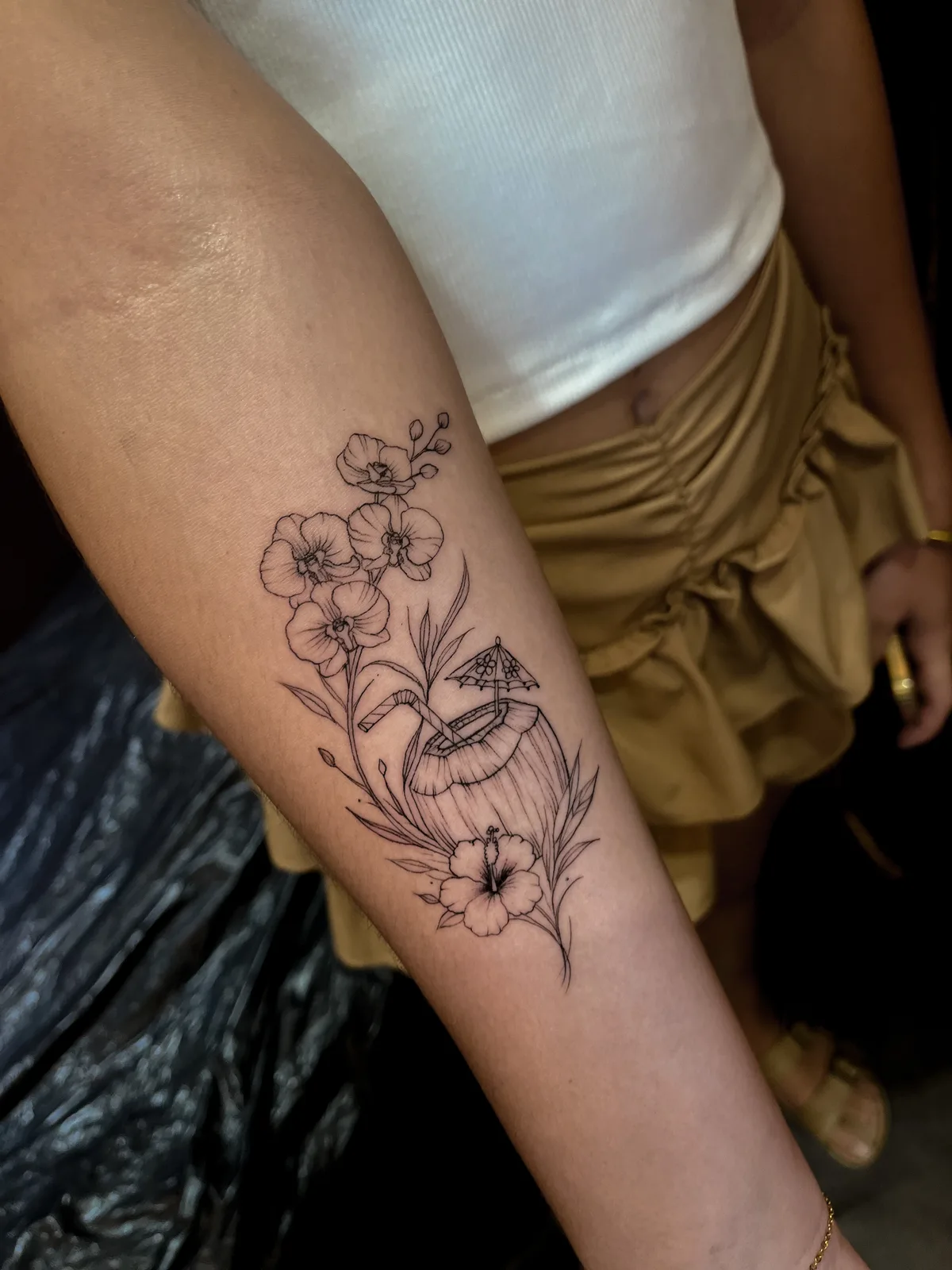 Fine line tattoo Bangkok, delicate linework by Yawan Tattoo Studio